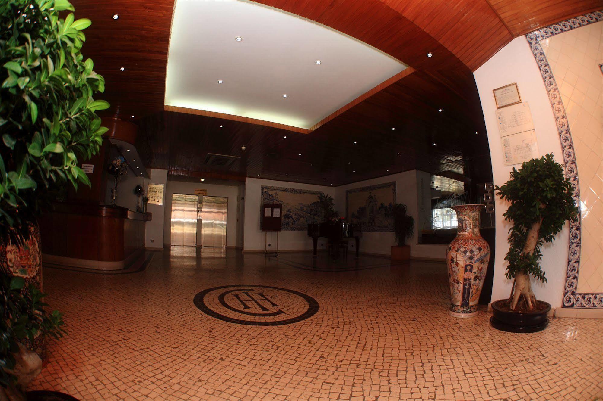 Hotel Caldas Internacional Caldas Da Rainha Bagian luar foto